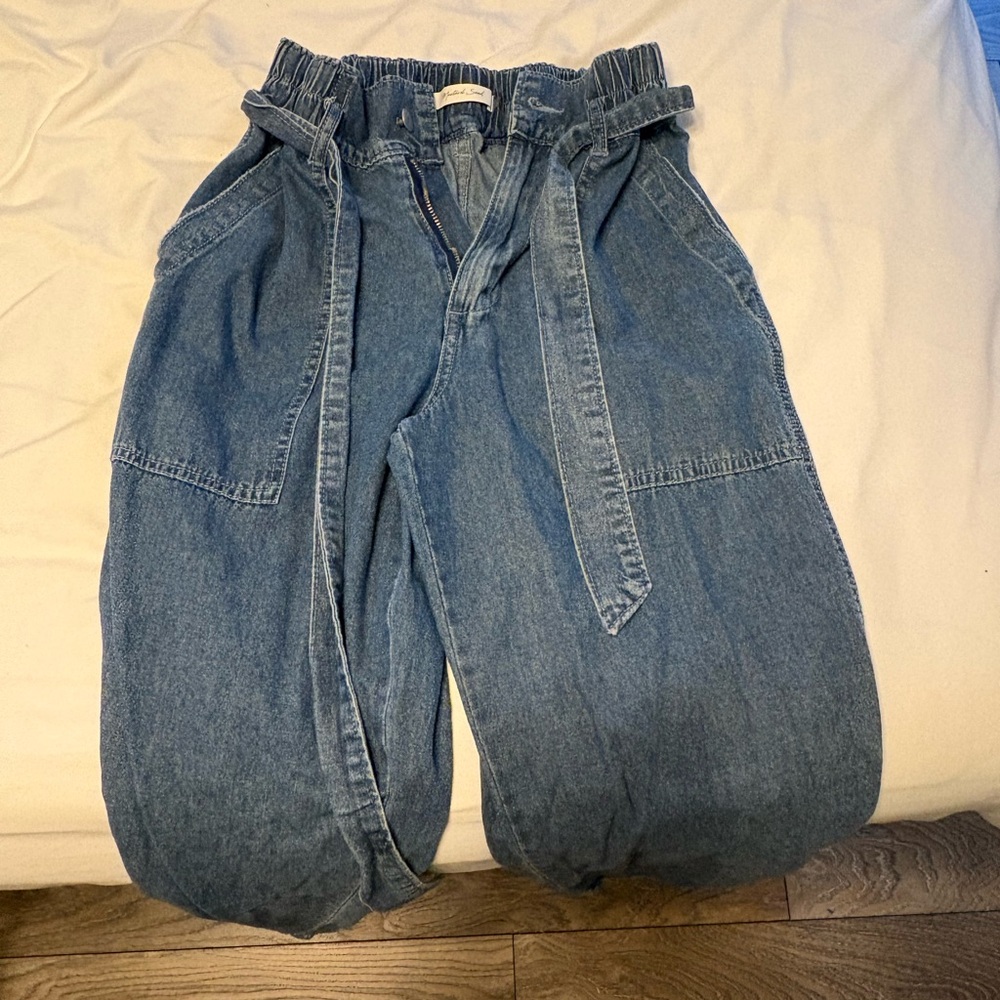 Mustard Seed Blue Denim Capris
